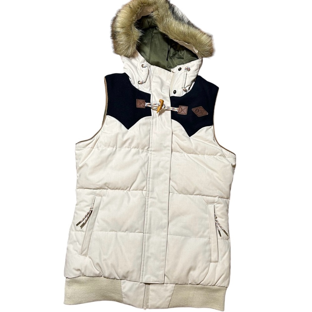 🌲 PICTURE |‎ Women’s Organic Holly Puffer Vest - Sz Small